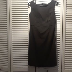 Ladies Size 8 Sleeveless  Dress